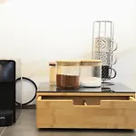 Envogue Living * Larissa