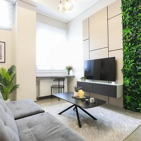 Envogue Living * Larissa