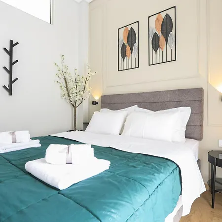 Envogue Living Apartment